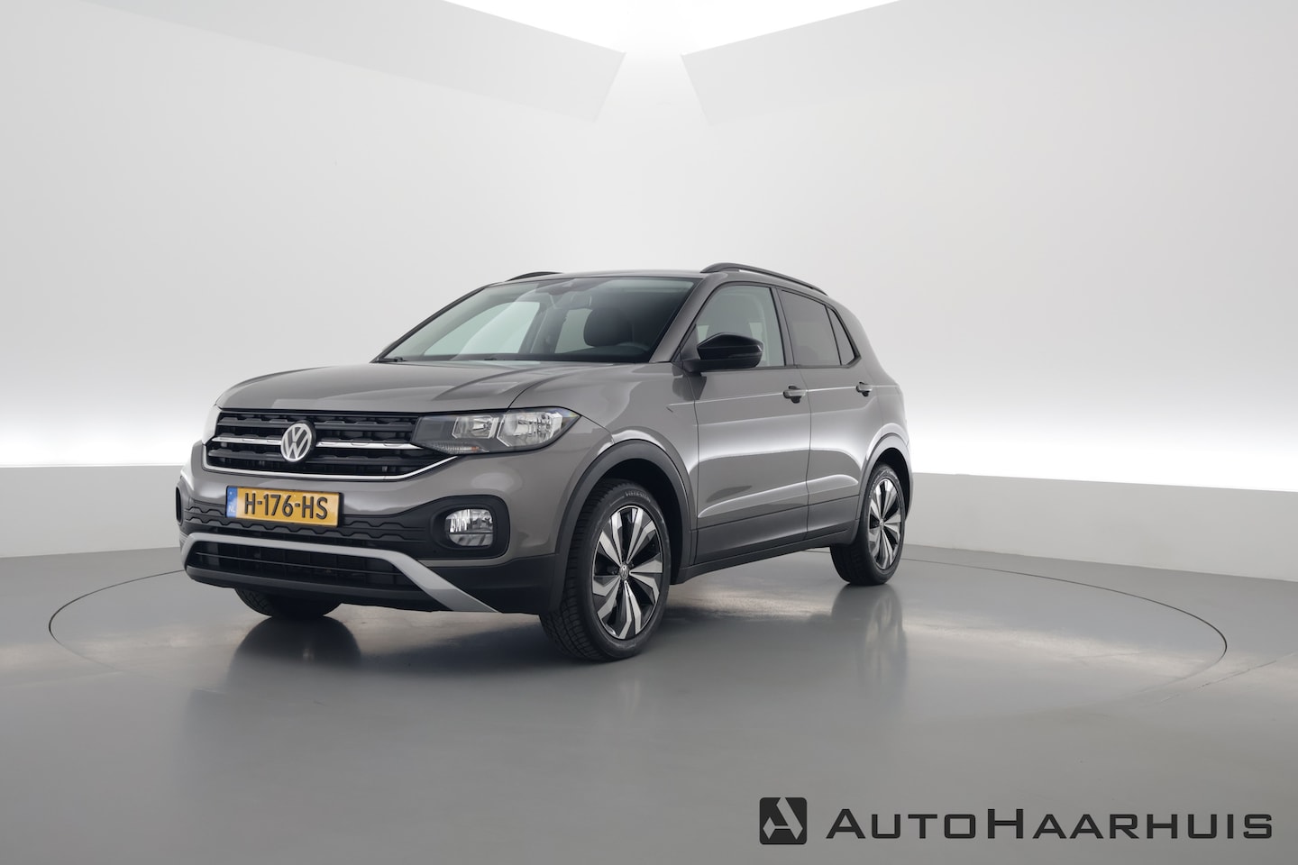 Volkswagen T-Cross - 1.0 TSI DSG | Navi by App | Adapt. Cruise | Trekhaak | Dodehoekdet. | Clima - AutoWereld.nl