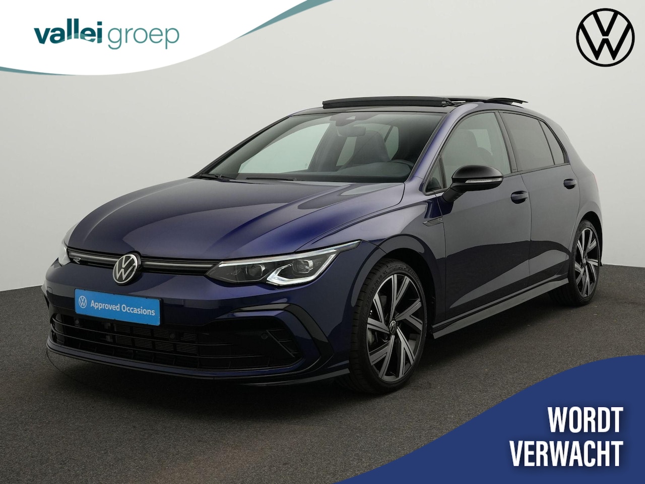 Volkswagen Golf - R-Line 1.5 eTSI 150 pk DSG | Panoramadak | IQ Light | Stuur-/stoelverwarming | Achteruitri - AutoWereld.nl
