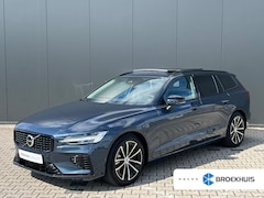 Volvo V60 - T6 Plug-in hybrid AWD Ultra Dark | Trekhaak | Harman/Kardon | Panoramadak | Leder | Adapti