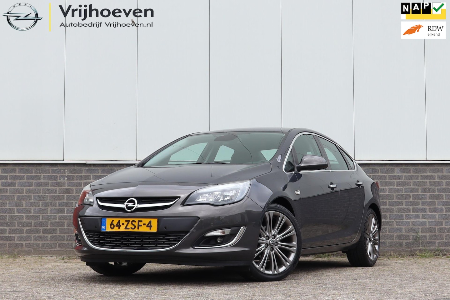 Opel Astra - 1.4 Turbo Cosmo 19 inch Lmv NL Auto - AutoWereld.nl
