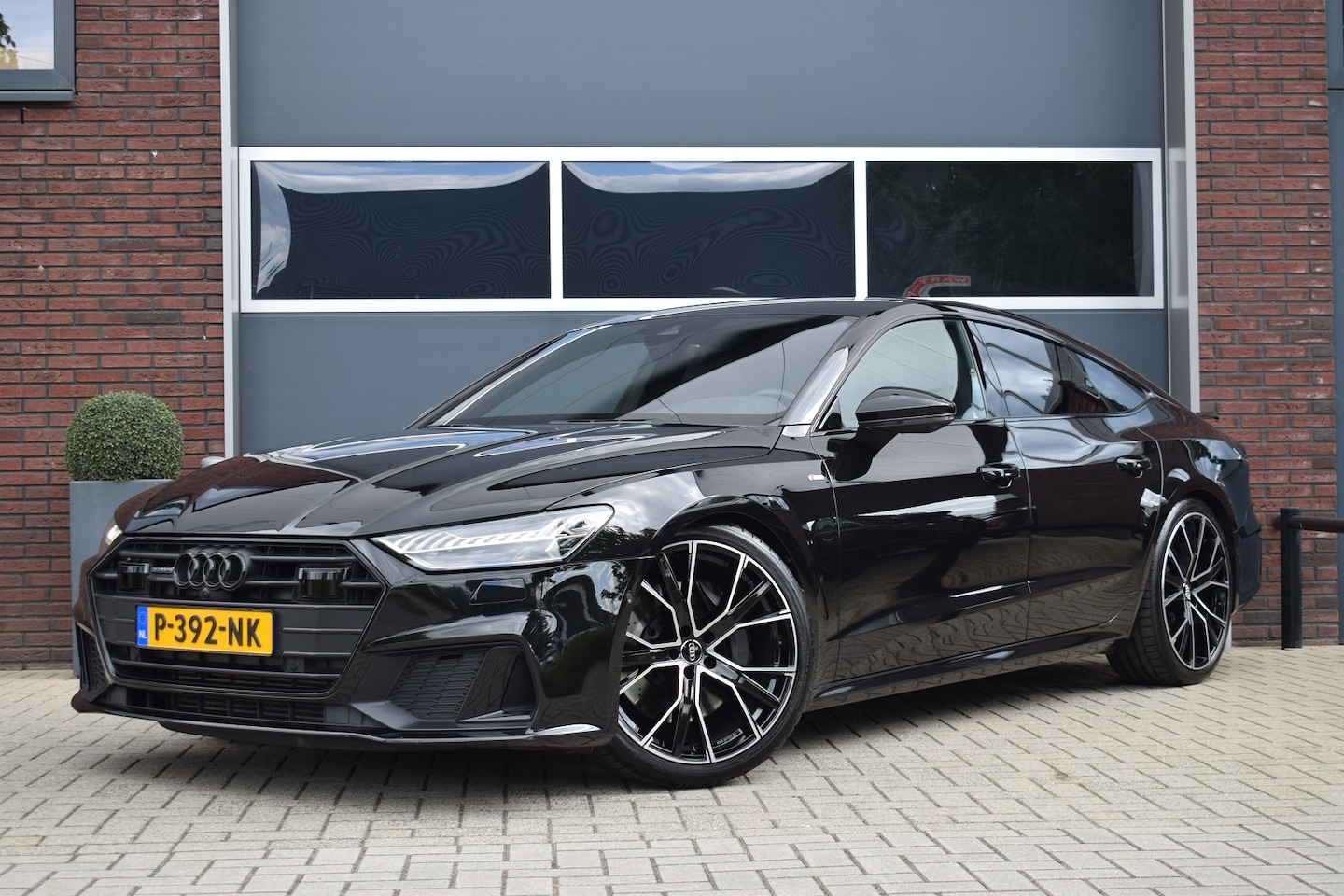 Audi A7 - 55 TFSI V6 340pk Quattro S-line Luchtvering - B&O - 21" - AutoWereld.nl