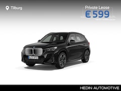 BMW iX1 - eDrive20 M Sportpakket | Premium Pack | Schuifdak | Trekhaak | 19 inch velgen | Comfort Ac