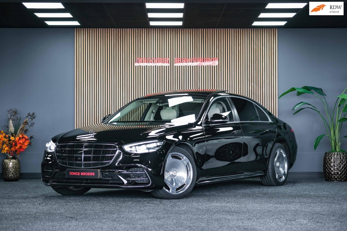 Mercedes-Benz S-klasse - 580 e Lang AMG Line |Burmester 3D|4-Wiel besturing - AutoWereld.nl
