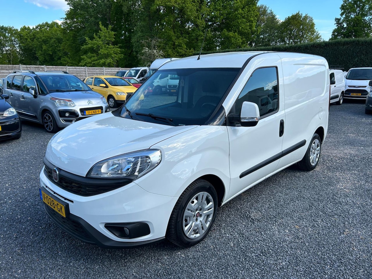 Fiat Doblò Cargo - 1.6 MJ L1H1 SX 1.6 MJ L1H1 SX - AutoWereld.nl