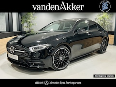 Mercedes-Benz A-klasse - 250e AMG // Panoramadak // 360 Camera // Memory Stoelen // MultiBeam LED // Sfeerverlichti