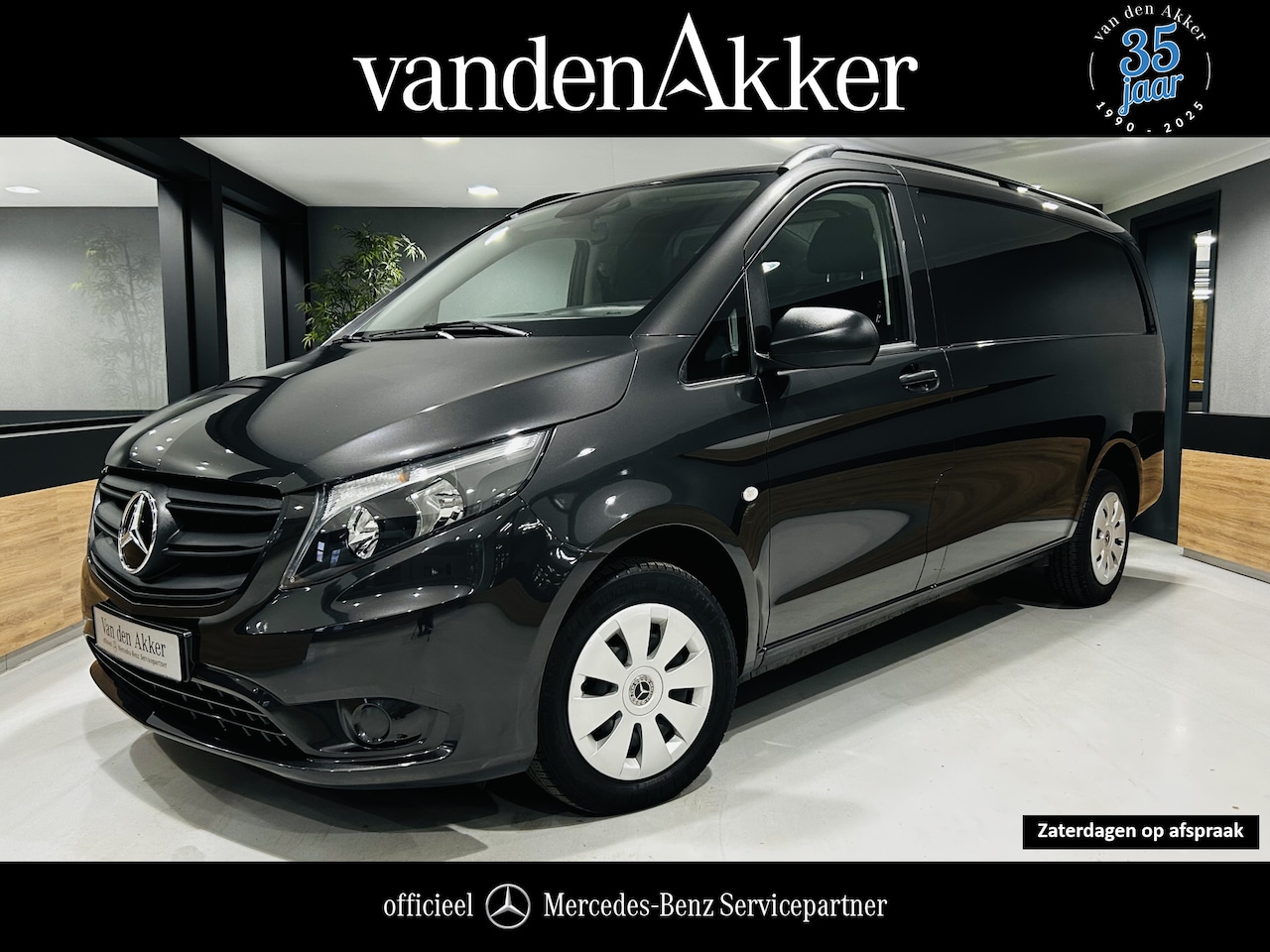 Mercedes-Benz Vito - 110 CDI Lang // Airco // Navigatie// // Achterklep // Bumpers in kleur // Groot Scherm // - AutoWereld.nl
