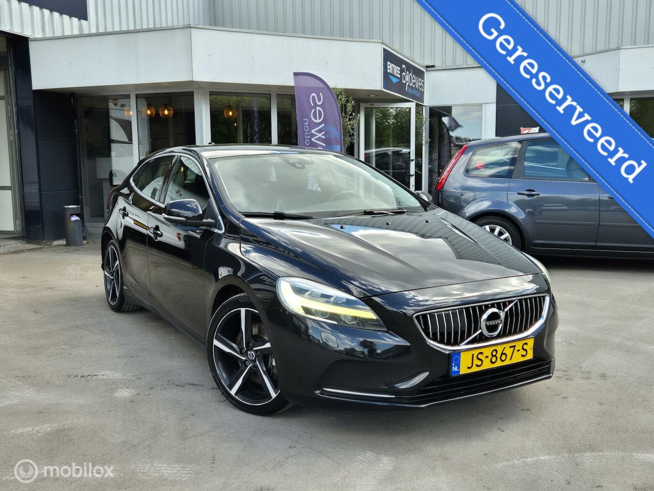Volvo V40 - 2.0 D3 Inscription Face Lft LED Leder Navi 18'' LM - AutoWereld.nl