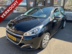 Peugeot 208 - 1.2 PureTech Blue Lion PDC CarPlay