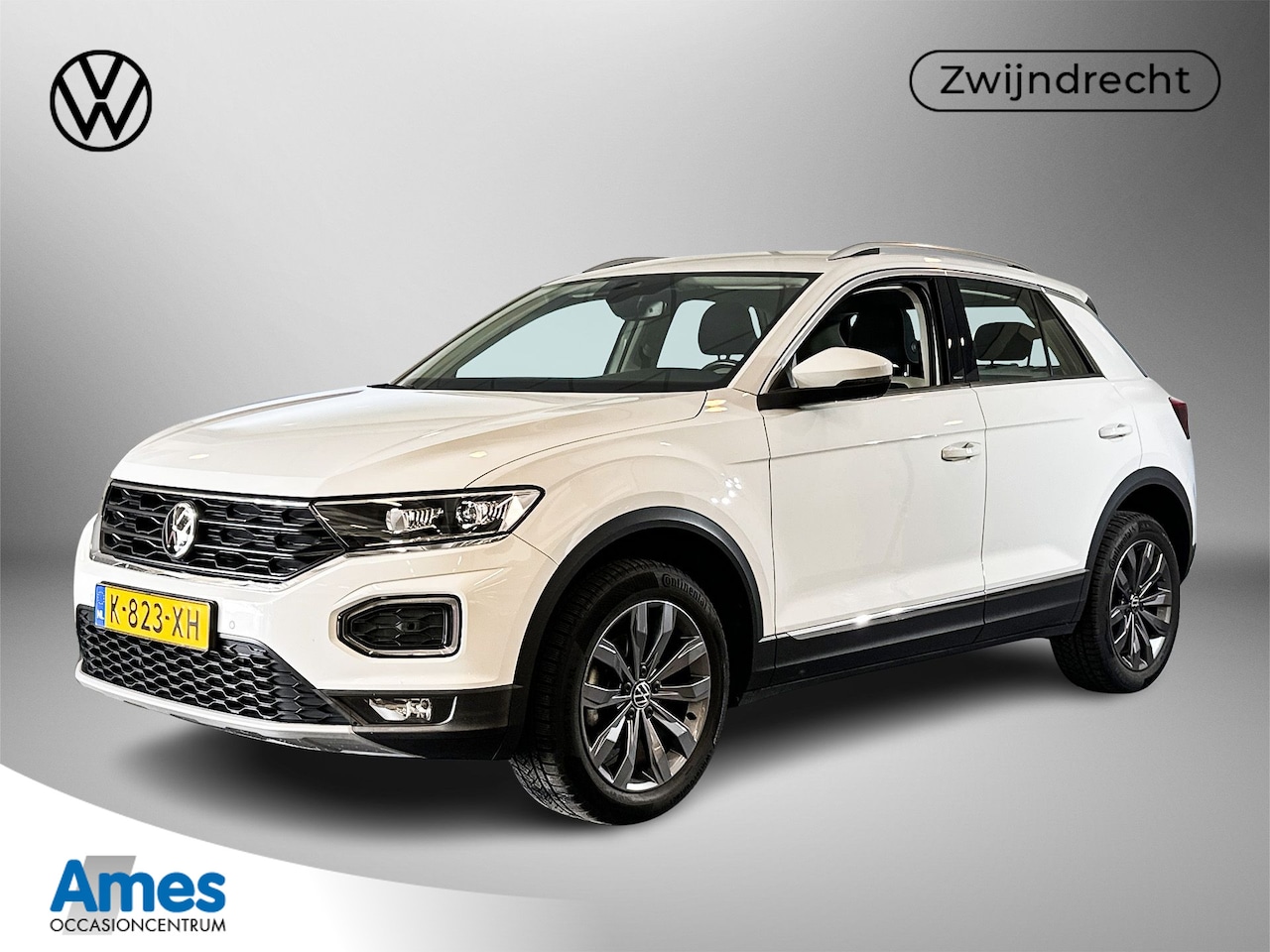 Volkswagen T-Roc - 1.5 TSI 150pk DSG Sport / Navigatie / Achteruitrijcamera / Stoelverwarming / 17inch velgen - AutoWereld.nl