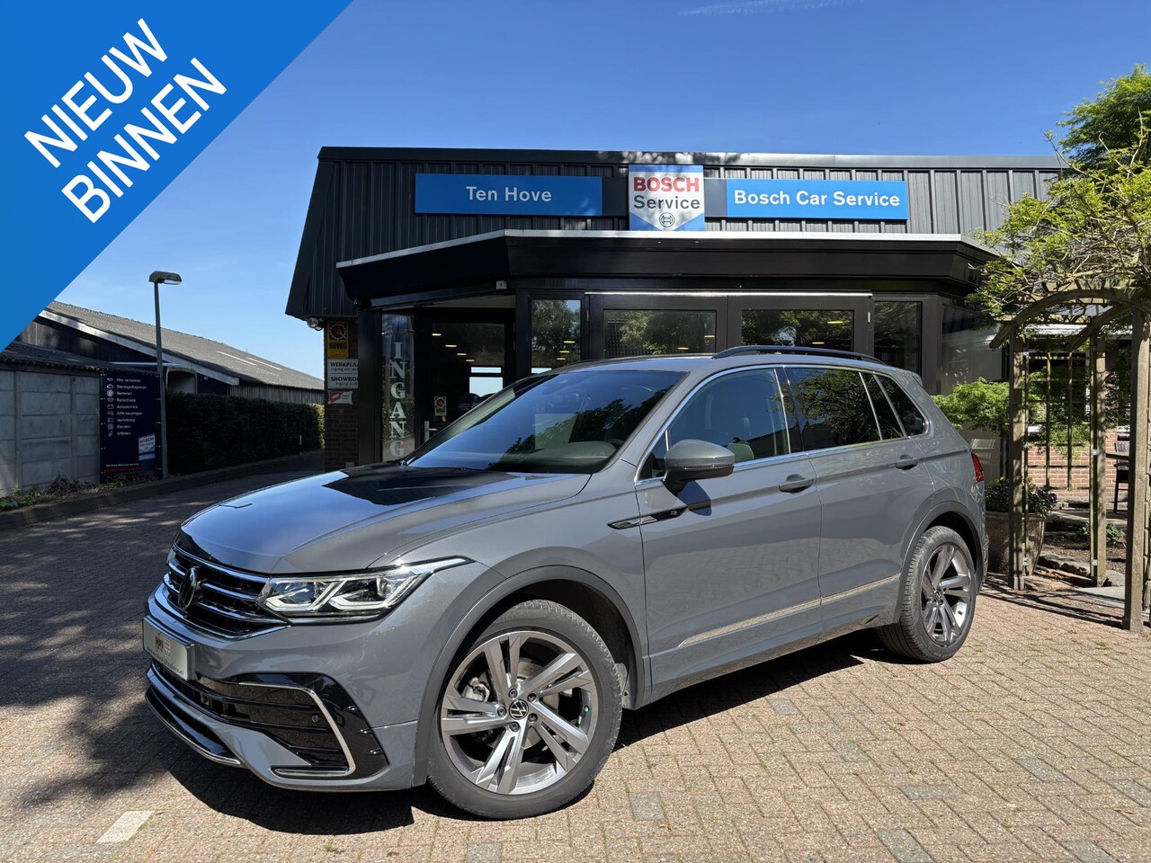 Volkswagen Tiguan - 1.5 TSI DSG R-line Business navi acc - AutoWereld.nl