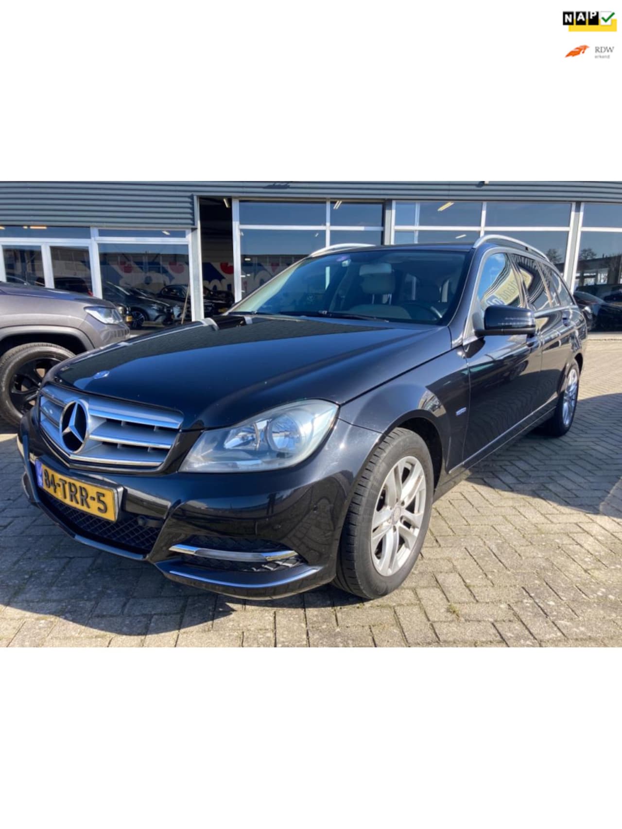 Mercedes-Benz C-klasse Estate - 180 Premium Edition 180 Premium Edition - AutoWereld.nl