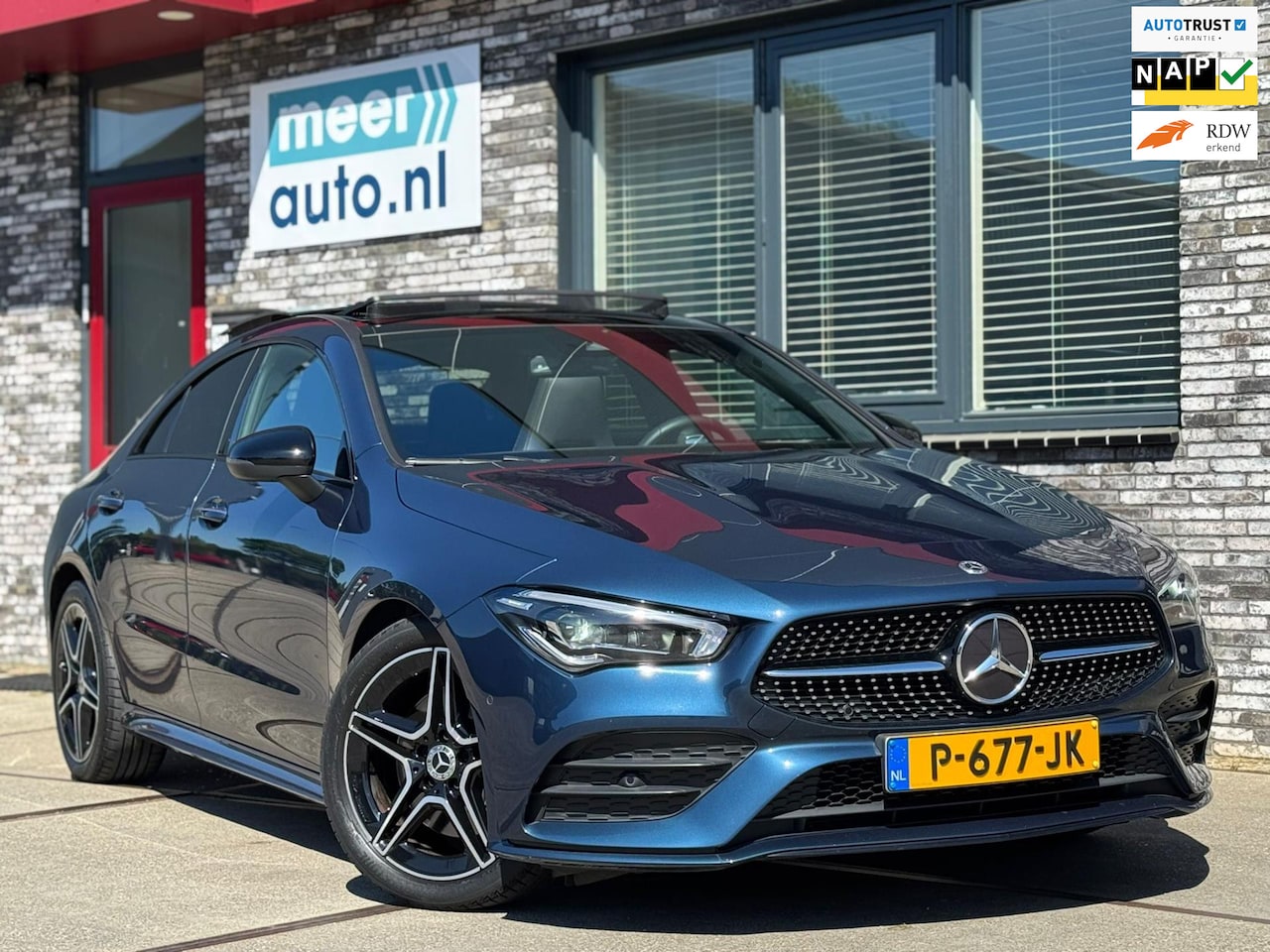 Mercedes-Benz CLA-Klasse - 200 Bus Solution AMG PANO l SFEER l MATRIC l CAMERA l KEYLESS lORG.NL l DEALER OH - AutoWereld.nl