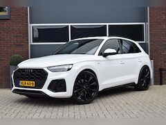 Audi Q5 - 50 TFSI e 299pk Quattro S-line | Luchtvering | 22" | Pano | Trekhaak