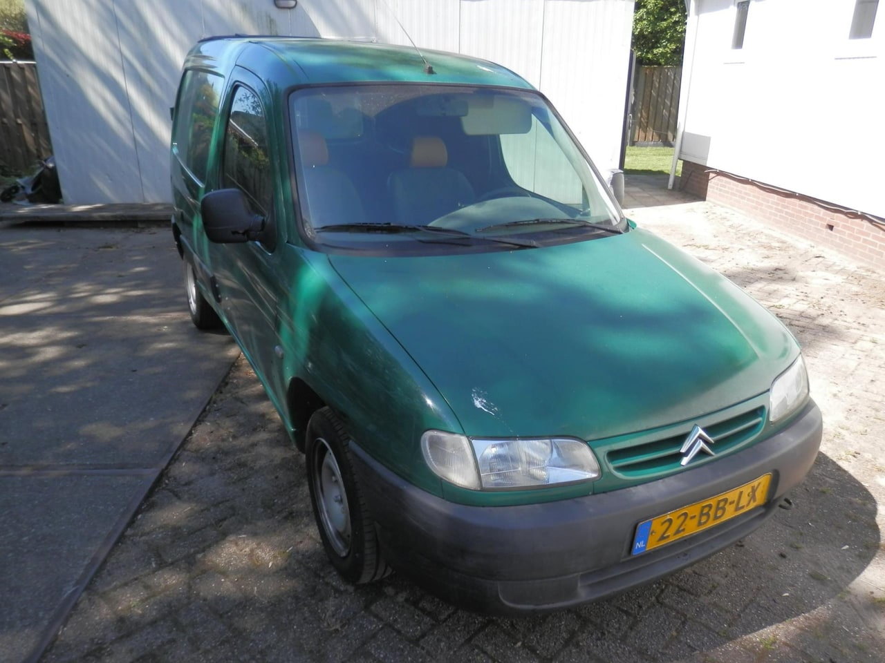 Citroën Berlingo - 1.9 D 600 (DW8) riem vv bij 136000 - AutoWereld.nl