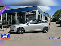 Volvo V60 - 2.0 D4 Summum