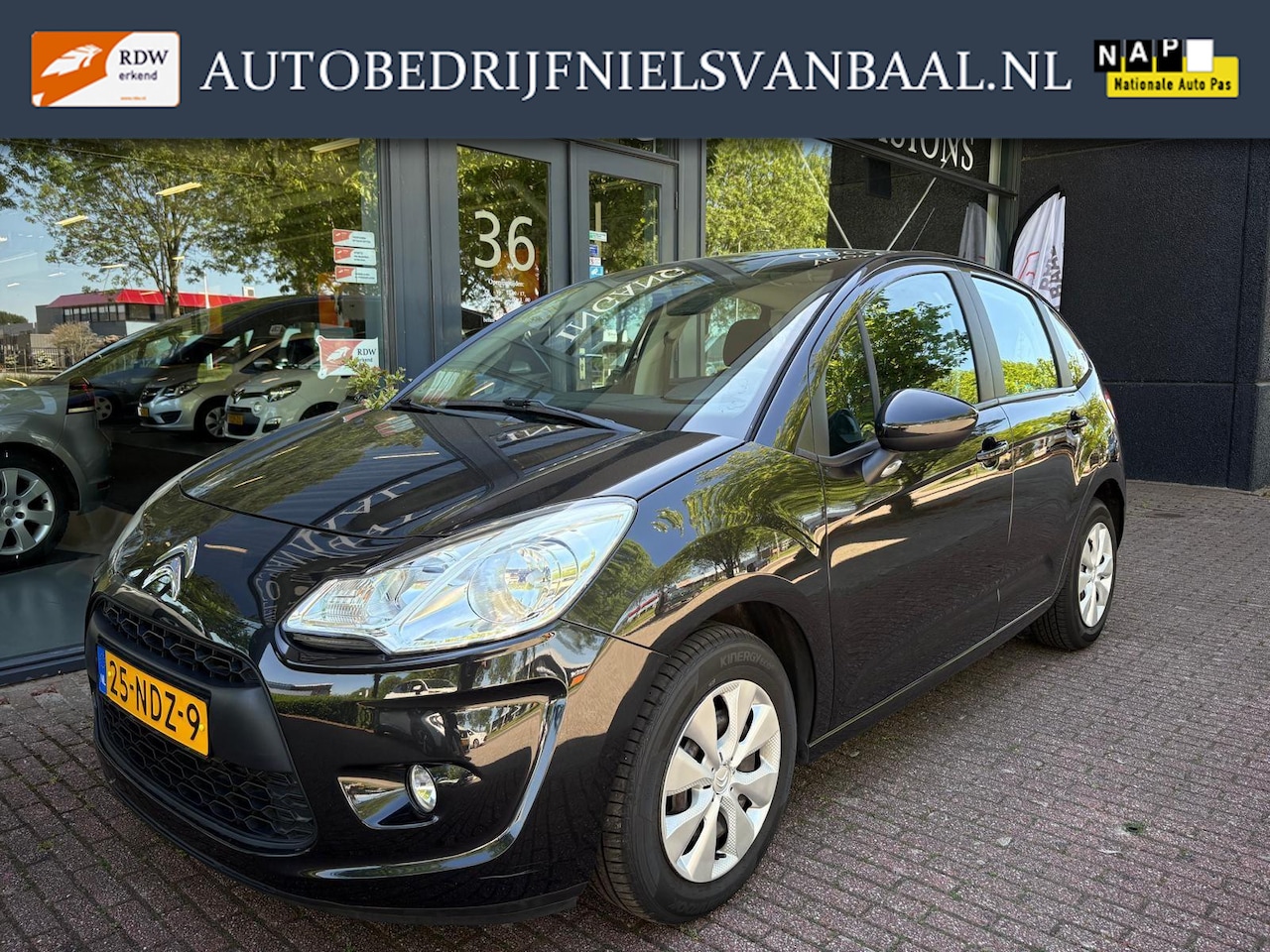 Citroën C3 - 1.4 Dynamique Airco/Cruise/Trekh./Panorama/81Dkm! - AutoWereld.nl