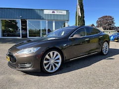 Tesla Model S - 85 Base, Gratis Supercharge, Pano, Leer