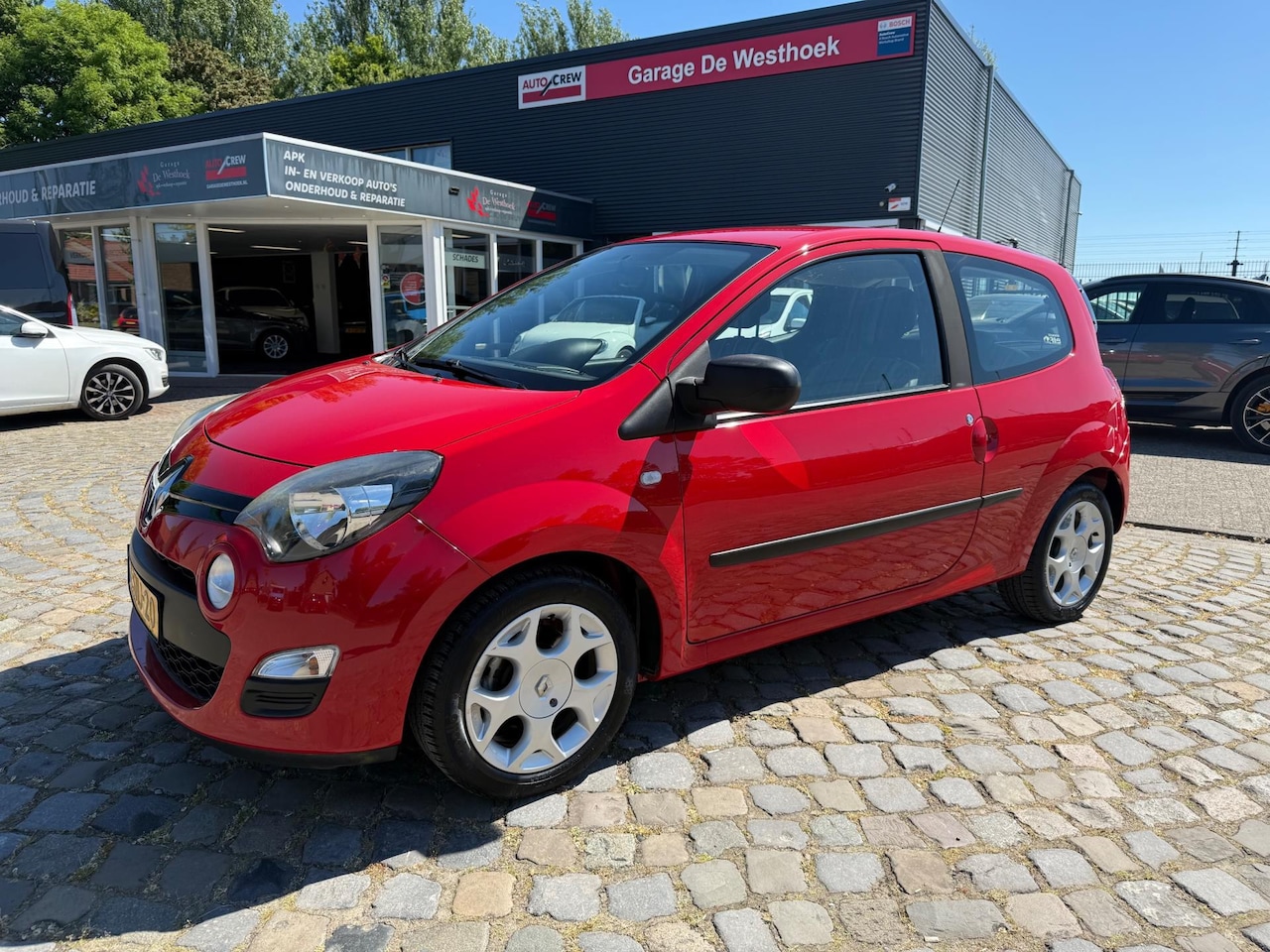 Renault Twingo - 1.2 16V Parisienne 1.2 16V Parisienne - AutoWereld.nl