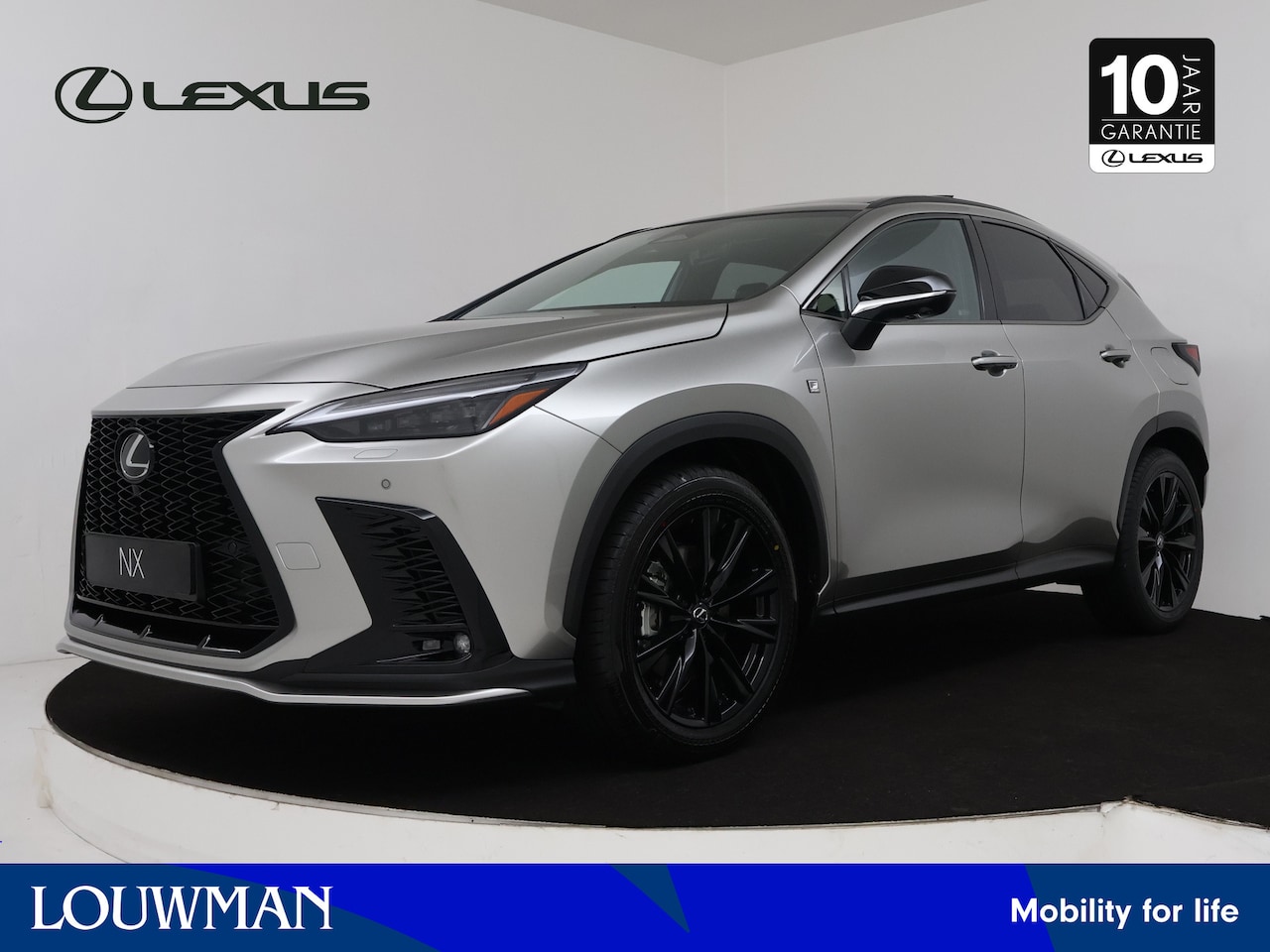 Lexus NX - 450h+ AWD F Sport Line | Panoramadak | Donkere F SPORT Velgen | - AutoWereld.nl