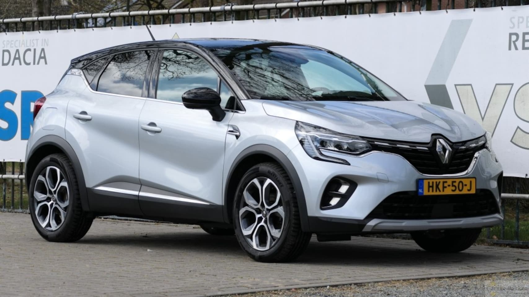 Renault Captur - TCe 140 EDC Automaat Intens - AutoWereld.nl