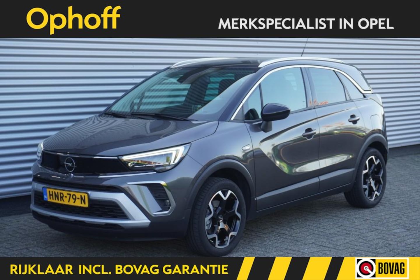 Opel Crossland - 1.2 Turbo Ultimate / Zwart dak / Camera + PDC / AGR / Head-up - AutoWereld.nl