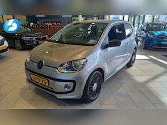 Volkswagen Up! - 1.0 Groove up Airco Stoelverwarming Navi