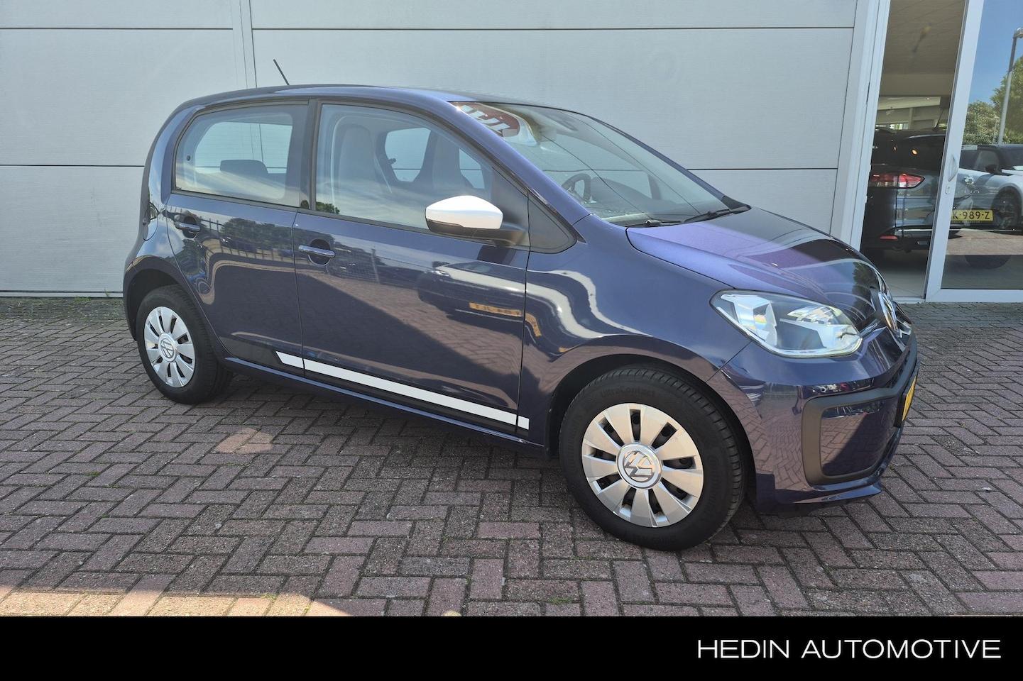 Volkswagen Up! - 1.0 BMT move up! Nieuw Binnen | Airco | Elektrisch verstelbare spiegels | - AutoWereld.nl