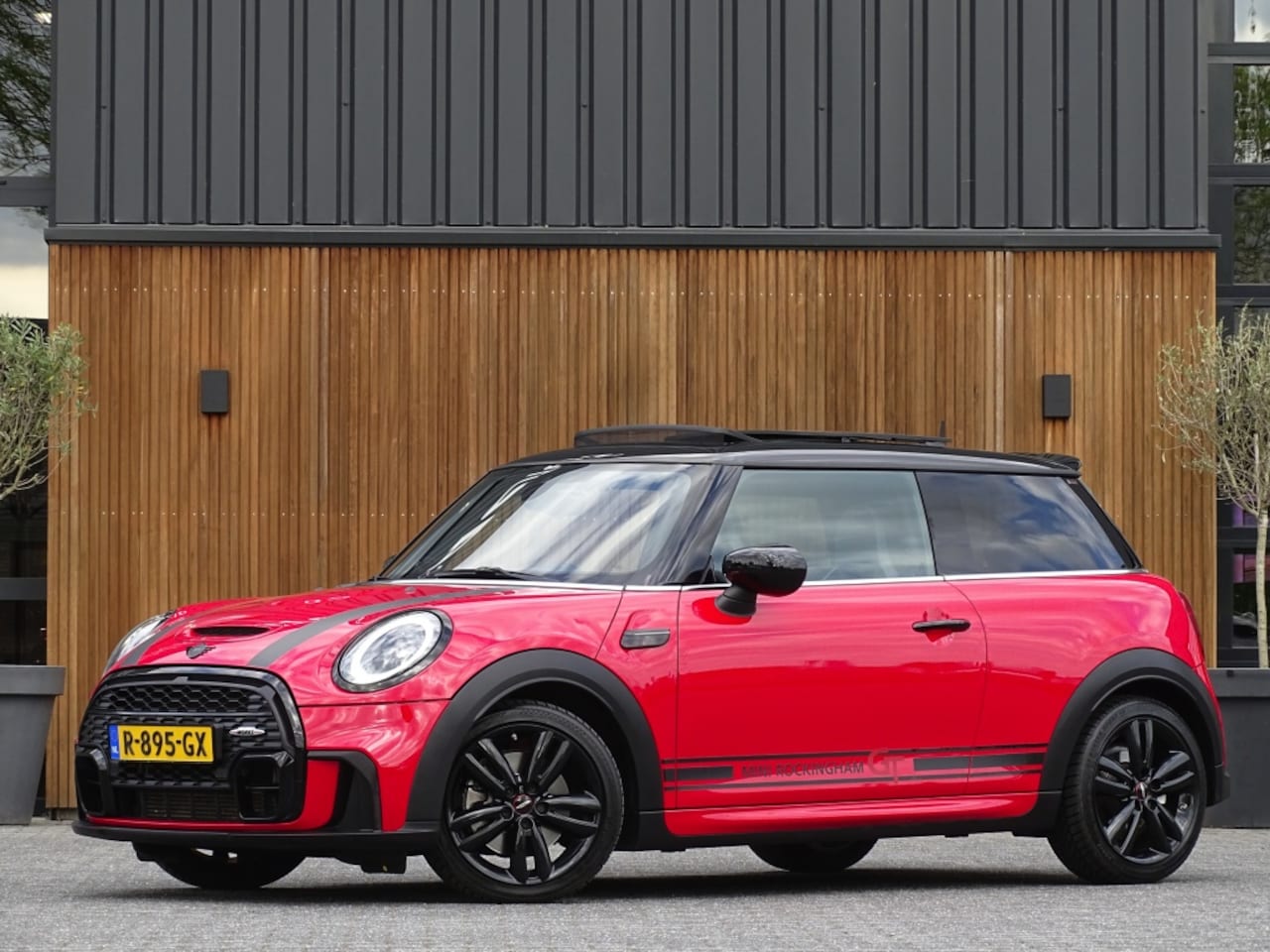 MINI Cooper S - Mini 2.0 178PK / Rockingham GT Edition / LED *NAP* - AutoWereld.nl