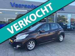 Peugeot 208 - 1.2 VTi Envy, Navi, trekhaak enz