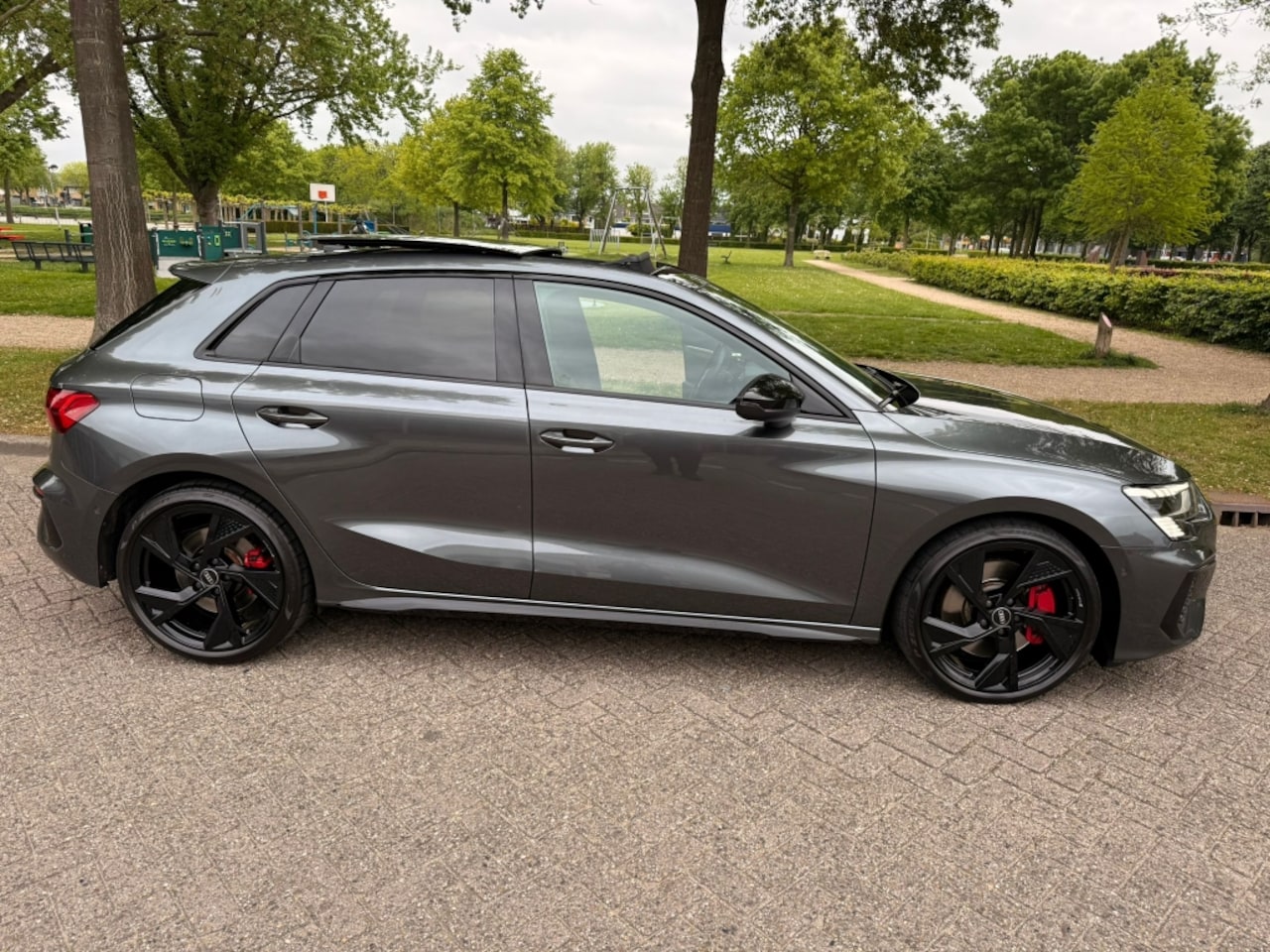 Audi A3 Sportback - 2.0 TFSI S3 q Ed.One - AutoWereld.nl