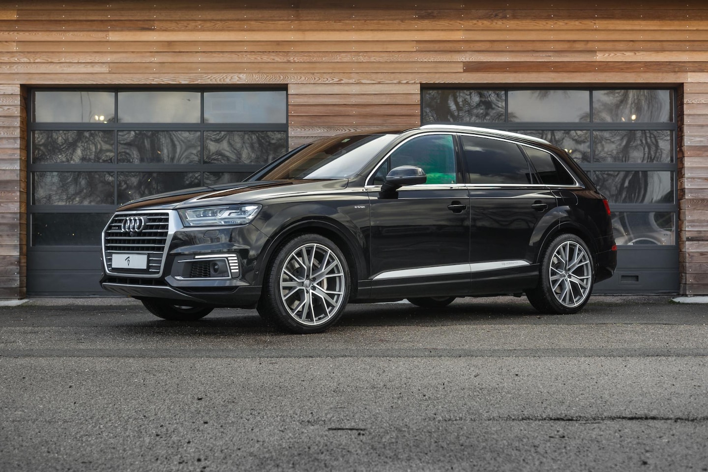 Audi Q7 - 3.0 TDI e-tron quattro Sport |NachtZi|B&O|HUD|ElekTrekh|StoelVerw|SoCl|Stoelvent - AutoWereld.nl