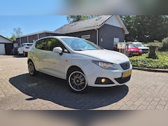 Seat Ibiza SC - 1.2 TDI COPA Plus Ecomotive-LEDER-CLIMA-2011
