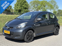 Toyota Aygo - 1.0-12V Access nette staat, 2e eigenaar, nieuwe APK