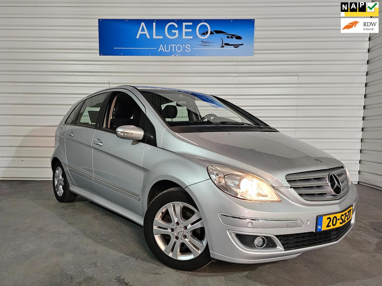 Mercedes-Benz B-klasse - B200 Elegance / NAP / HK audio / Youngtimer - AutoWereld.nl