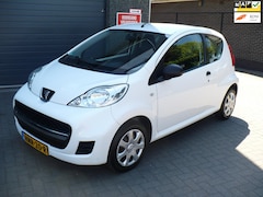 Peugeot 107 - 1.0-12V XR