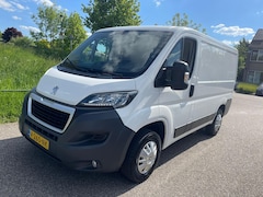 Peugeot Boxer - 330 2.0 BlueHDI L1H1 Pro
