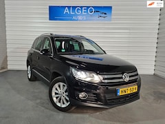 Volkswagen Tiguan - 2.0 TSI Sport&Style 4Motion / Panorama / LED