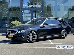 Mercedes-Benz E-klasse Estate - 200 Premium Luxury l Panorama dak l Massage l Camera l Memorypakket l Stoelverwarming l Sf
