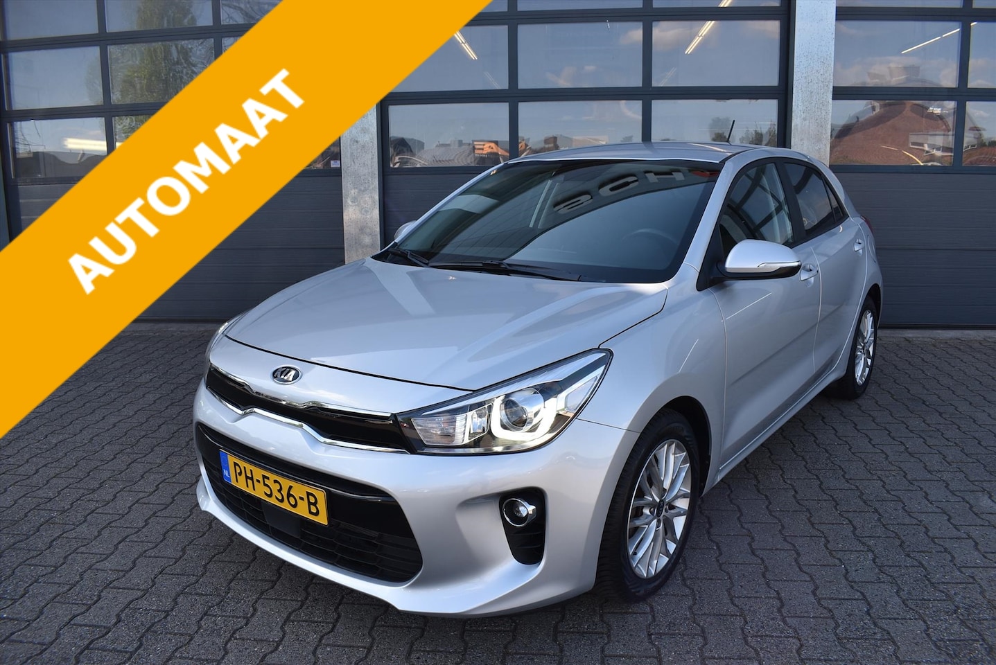 Kia Rio - 1.4 CVVT 100pk Automaat DynamicLine - AutoWereld.nl