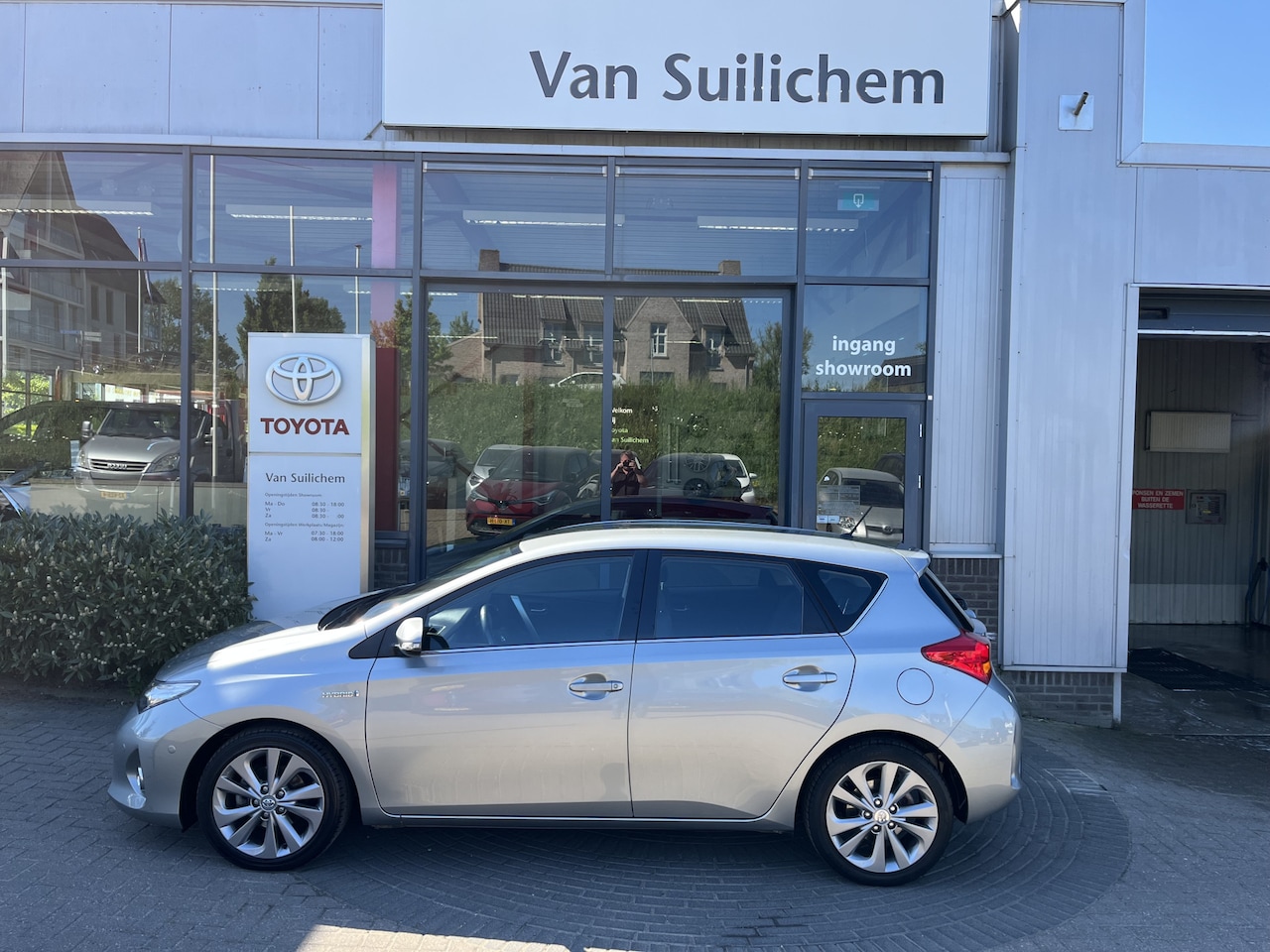 Toyota Auris - 1.8 Hybrid Dynamic 1.8 Hybrid Dynamic - AutoWereld.nl