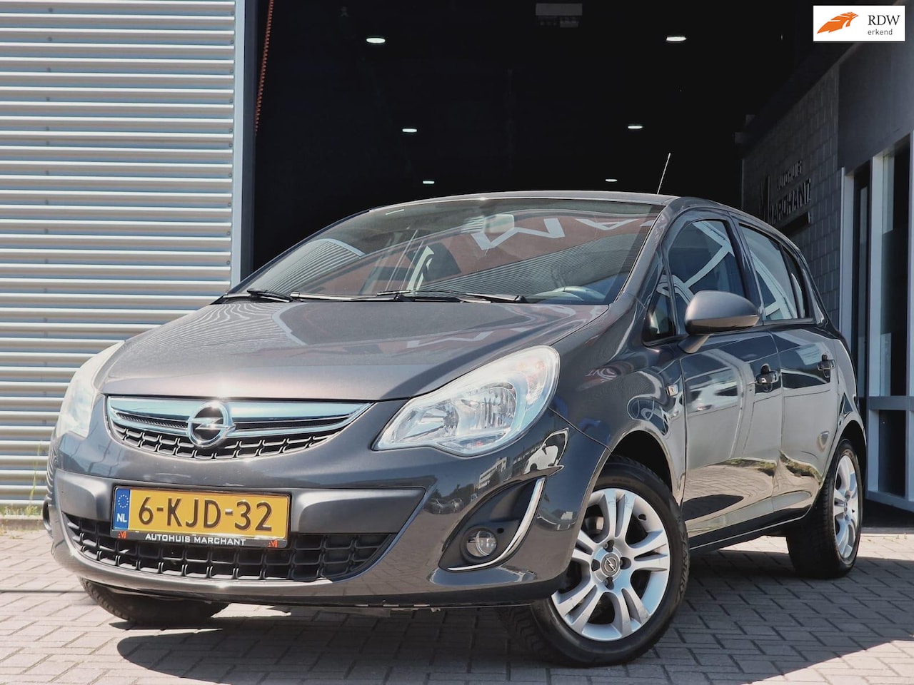 Opel Corsa - 1.2-16V Berlin Cruise C.|NW. APK - AutoWereld.nl