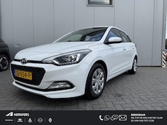 Hyundai i20 - 1.2 HP i-Motion / Airco / Bluetooth / Parkeersensoren Achter / Elek. Ramen Voor & Achter /