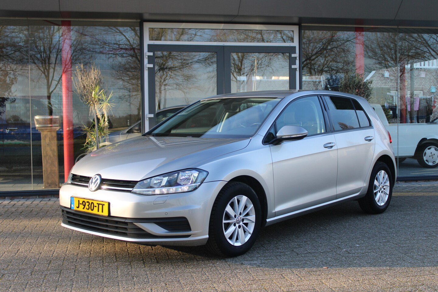 Volkswagen Golf - 7.5 1.0 Business | DSG | CarPlay | PDC | LED | - AutoWereld.nl