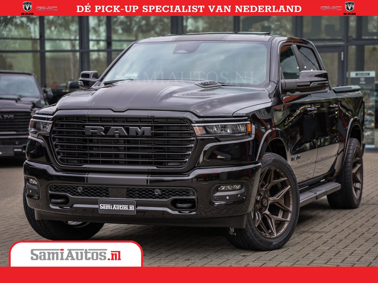 Dodge Ram - Laramie Night | Face Lift | 420Pk 636 Nn | Extra Groot Scherm + Passagiers Scherm | Comfor - AutoWereld.nl