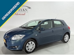 Toyota Auris - 1.6-16V Sol | STUURBEKR.| TREKHAAK
