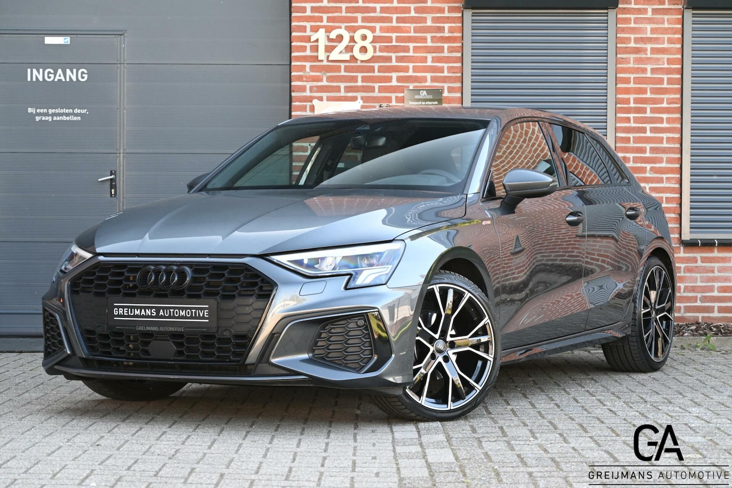 Audi A3 Sportback - 30 TFSI S-LINE|CARPLAY|VIRTUAL|19"|BTW - AutoWereld.nl