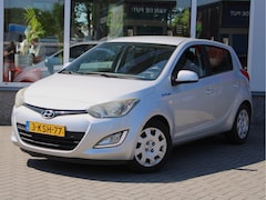 Hyundai i20 - 1.2i i-Motion 5-Deurs Afneembare Trekhaak, Airco, Parkeersensoren Achter, Radio/CD Speler