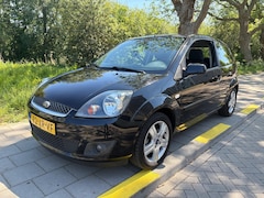 Ford Fiesta - 1.3-8V Futura- weinig Km-1e eig