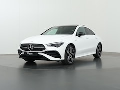 Mercedes-Benz CLA-Klasse - 250 e Business Solution AMG | Nightpakket | Multibeam led verlichting | Keyless Go | Panor