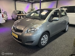 Toyota Yaris - 1.3 VVTi Dynamic